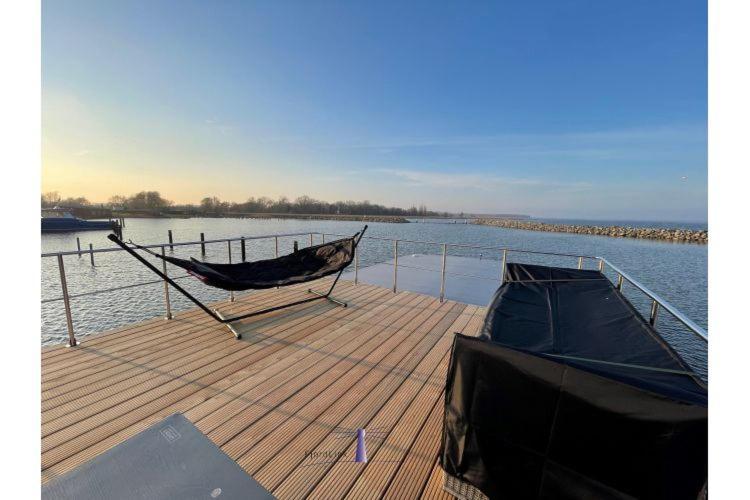 Hausboot Fjord Haven Mit Biosauna In 巴特 外观 照片